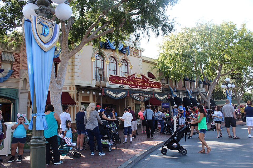 Observation%209.30.26%20disney